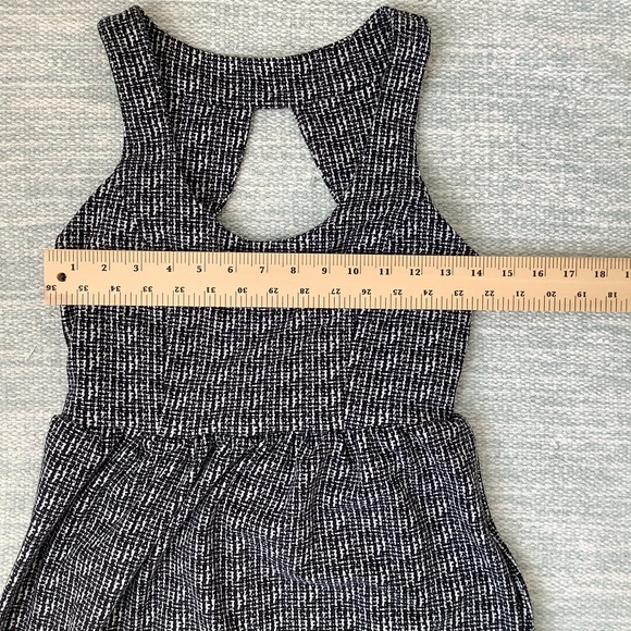 Urban Outfitters Dress - Picture 5 of 8